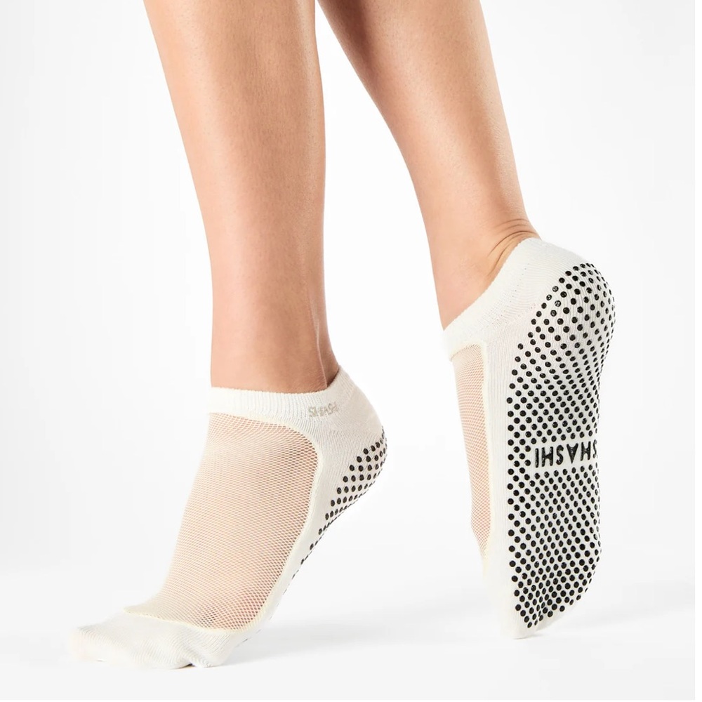 Shashi CLASSIC Mesh Regular Toe Sock